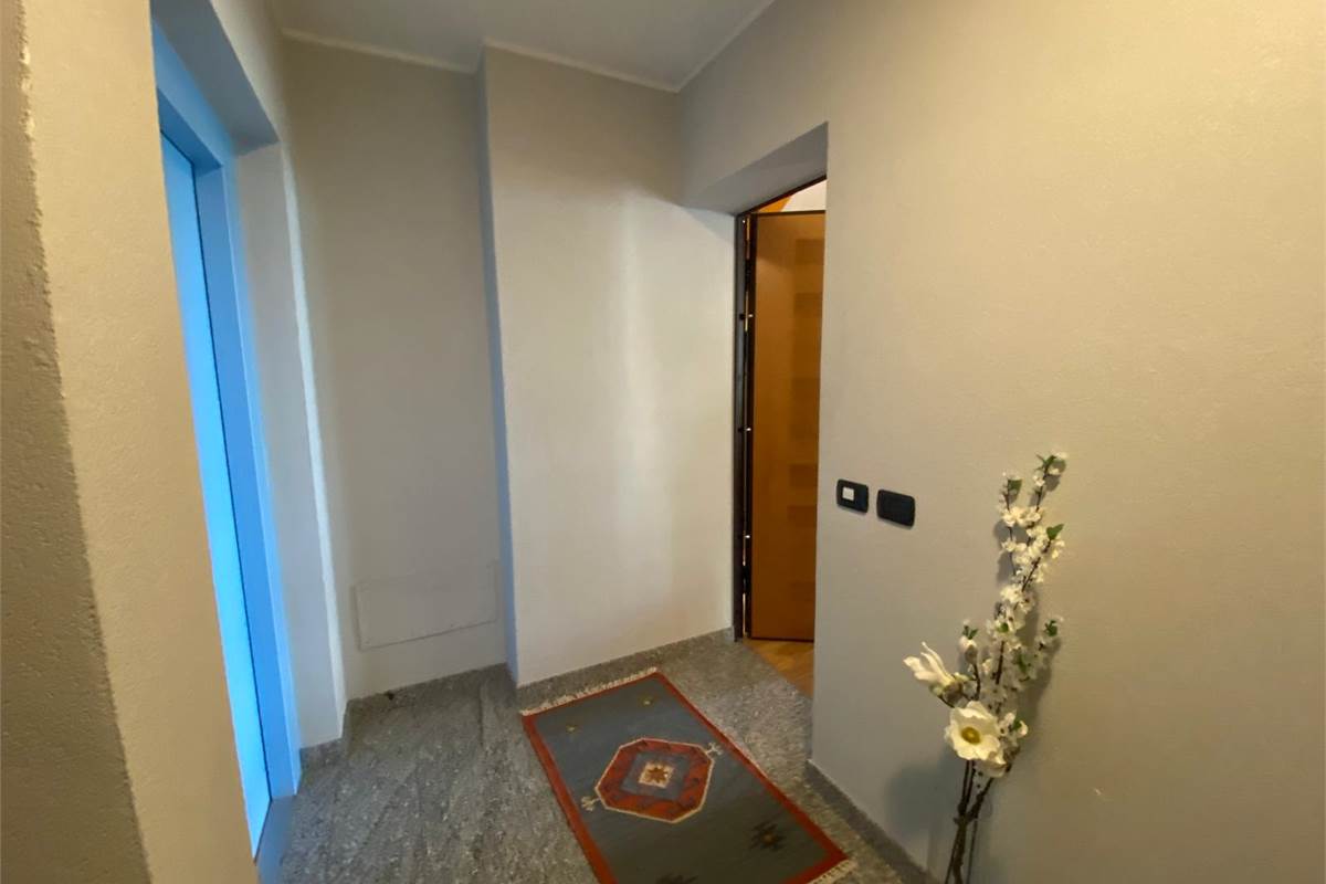 ATTICO COMPLETAMENTE ARREDATO