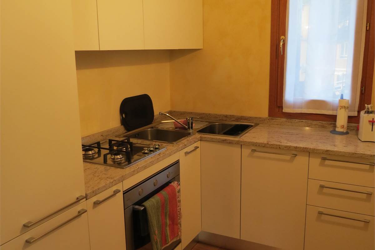 ATTICO COMPLETAMENTE ARREDATO