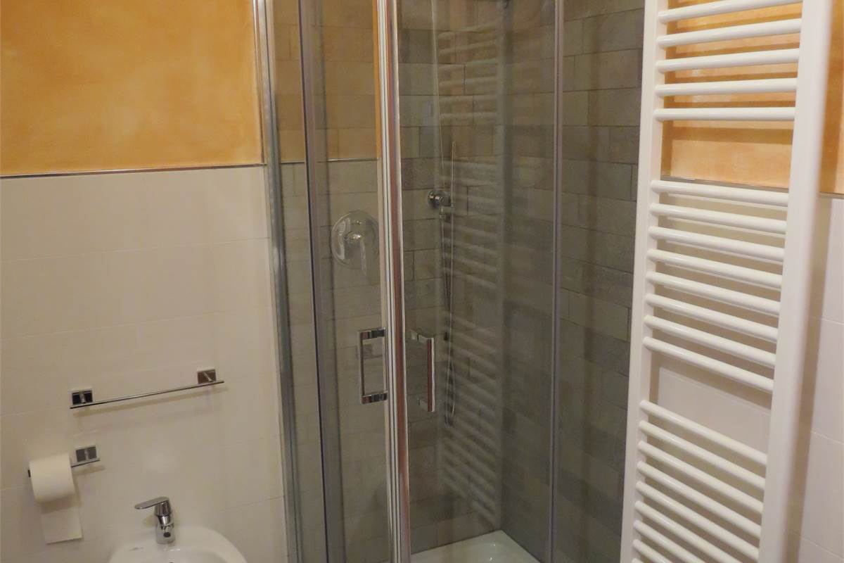 ATTICO COMPLETAMENTE ARREDATO