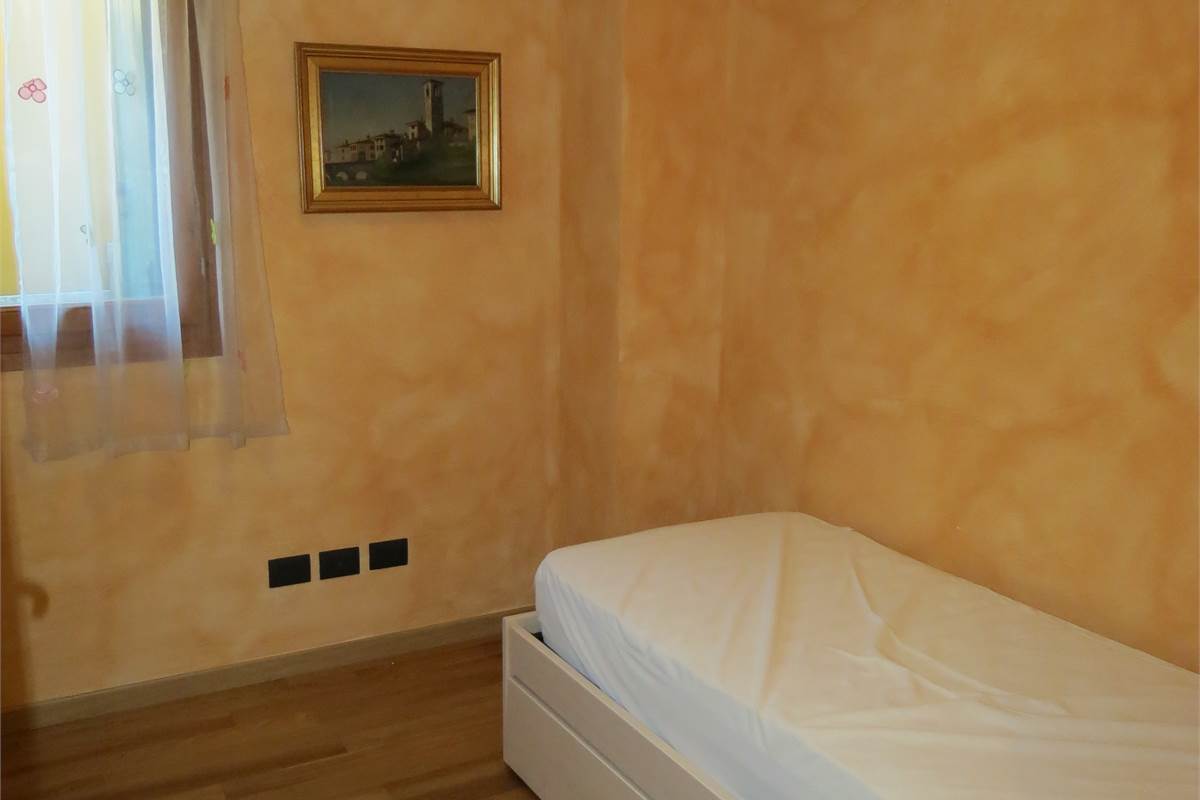 ATTICO COMPLETAMENTE ARREDATO