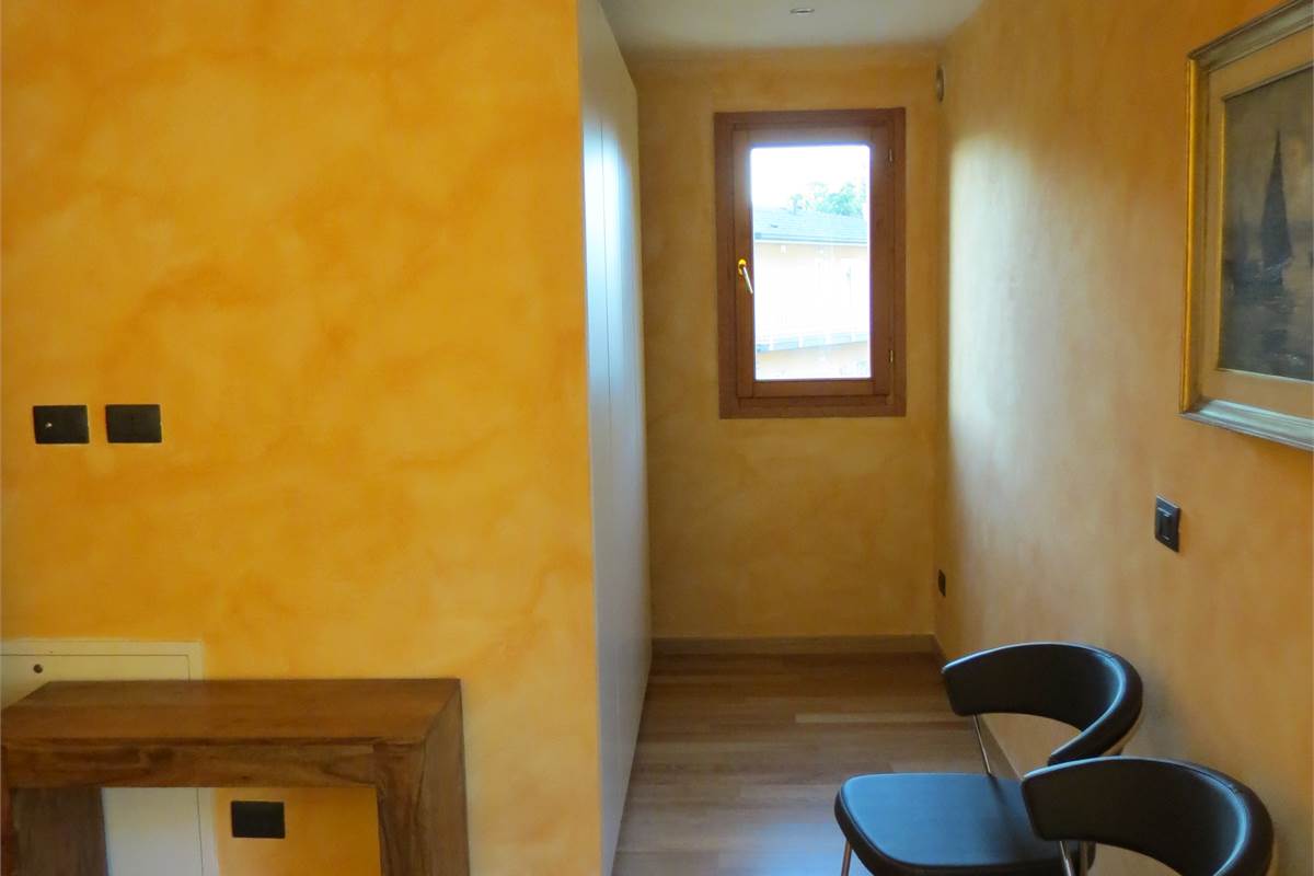 ATTICO COMPLETAMENTE ARREDATO