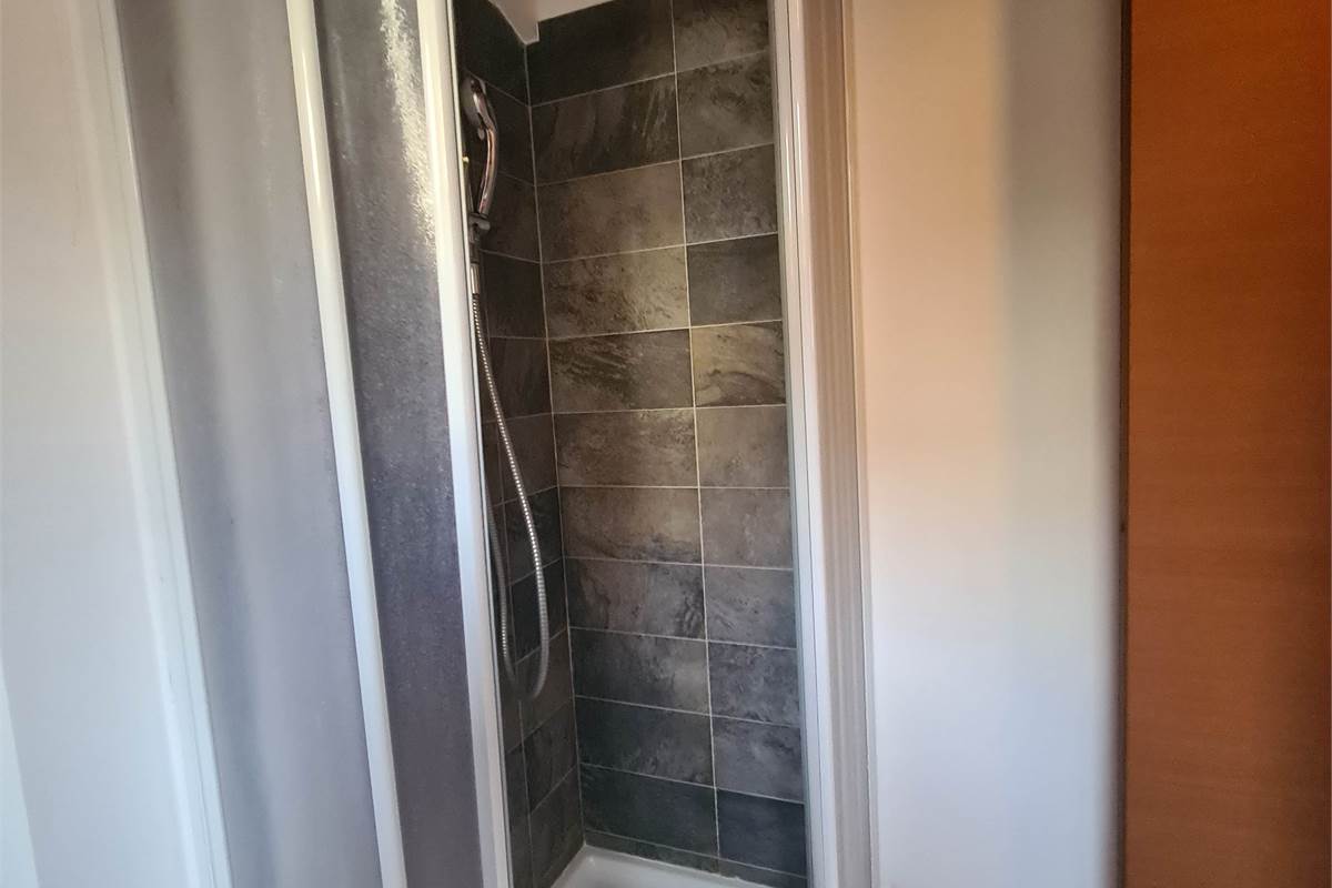 BELLISSIMO BILOCALE CON VISTA LAGO