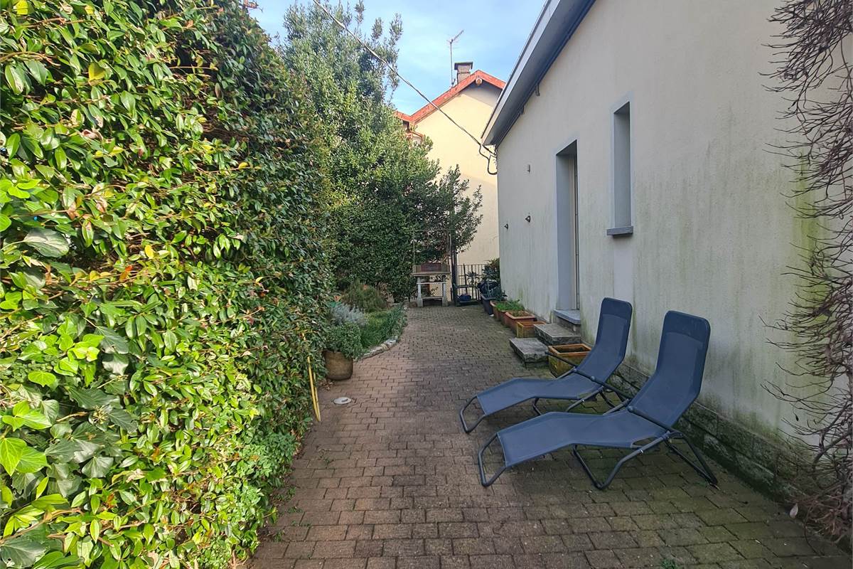 BELLISSIMO BILOCALE CON VISTA LAGO