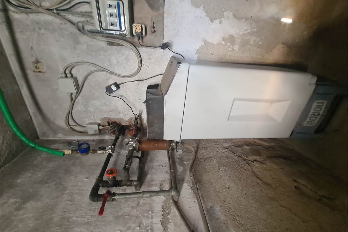 CASA INDIPENDENTE CON BAR