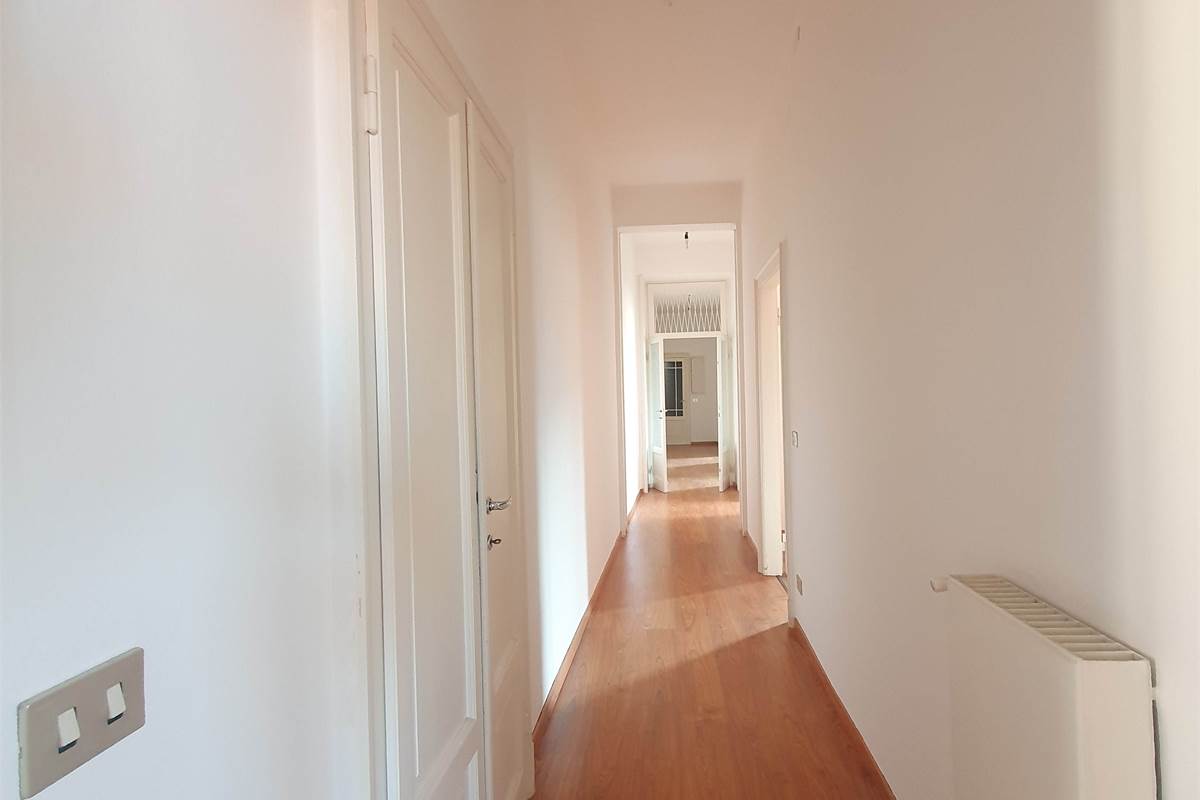 FAVOLOSO QUADRILOCALE CON VISTA DUOMO