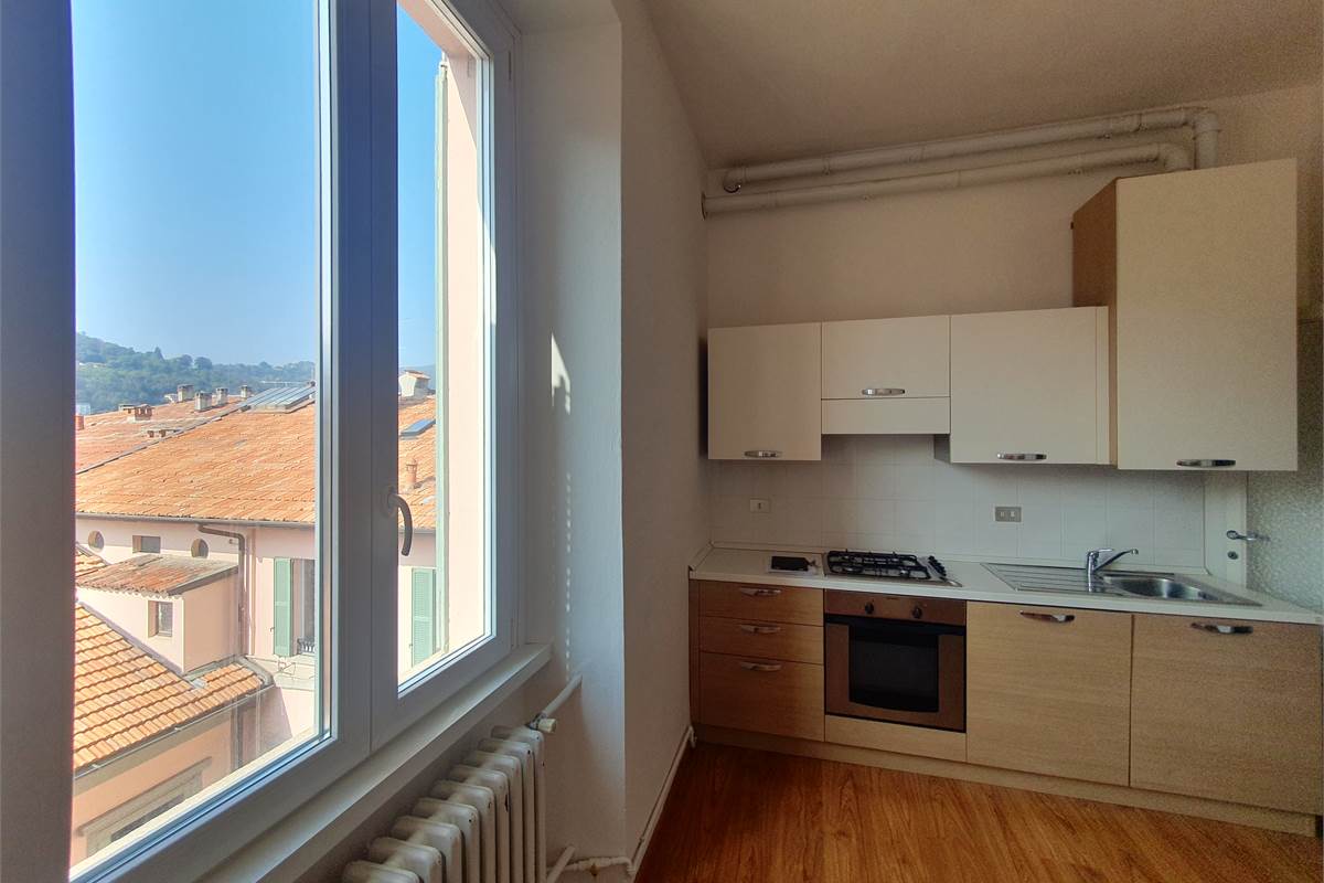 FAVOLOSO QUADRILOCALE CON VISTA DUOMO