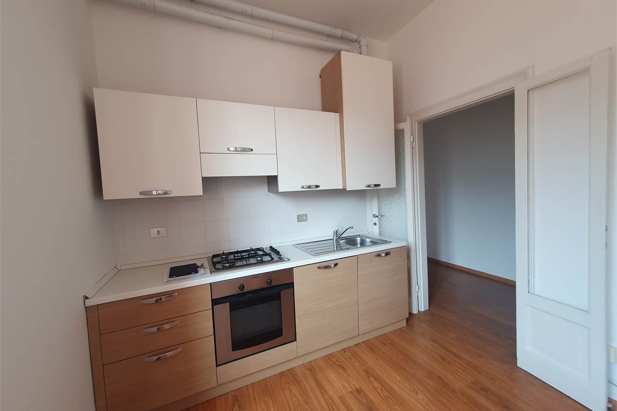 FAVOLOSO QUADRILOCALE CON VISTA DUOMO