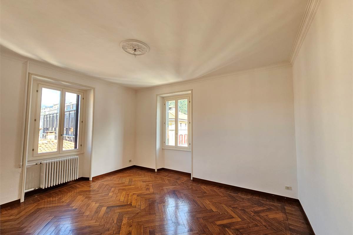 FAVOLOSO QUADRILOCALE CON VISTA DUOMO