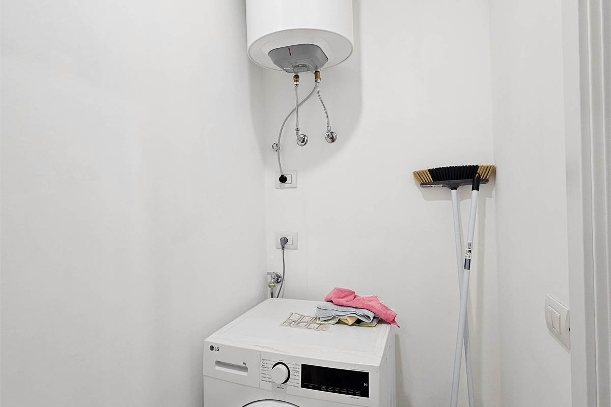  Splendido bilocale ristrutturato a Como