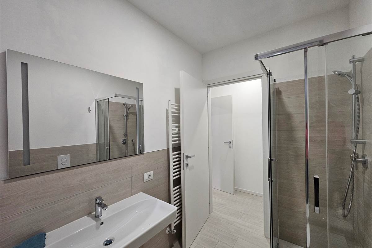  Splendido bilocale ristrutturato a Como