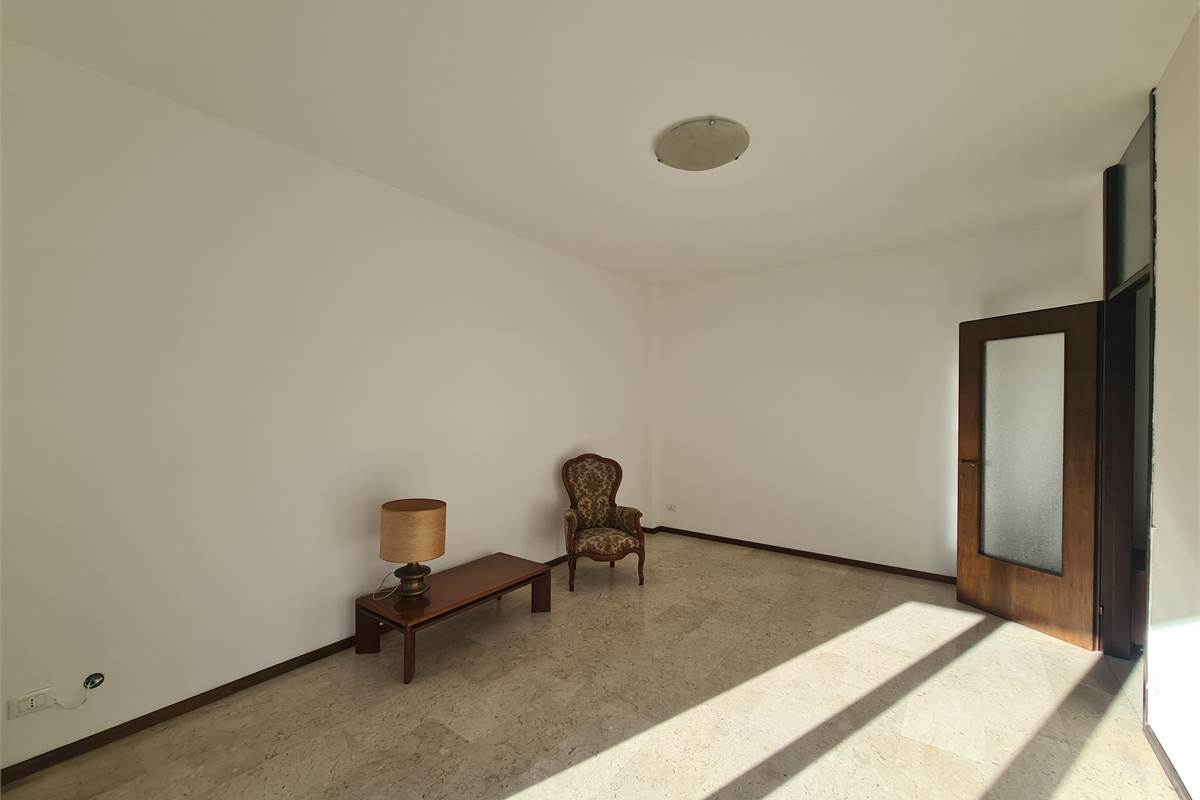 BELLISSIMO BILOCALE CON TERRAZZO