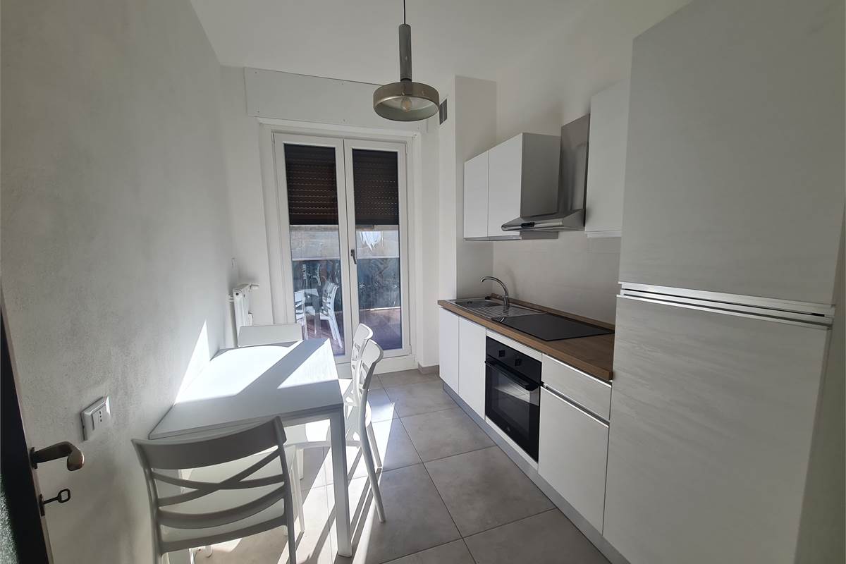 BELLISSIMO BILOCALE CON TERRAZZO