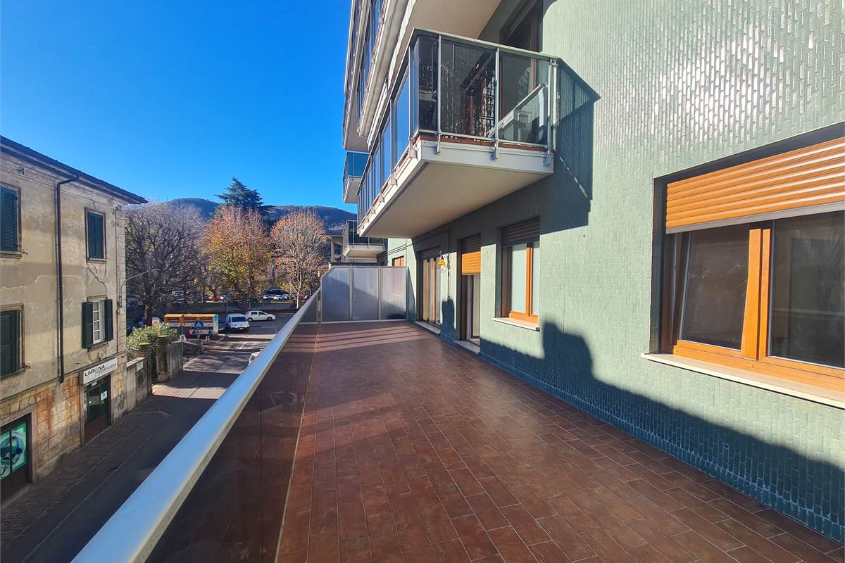 BELLISSIMO BILOCALE CON TERRAZZO