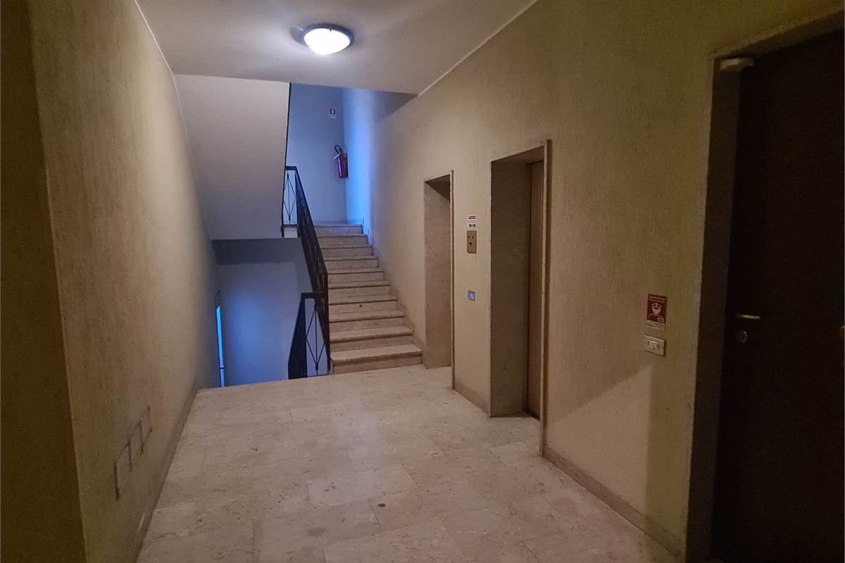 BELLISSIMO BILOCALE CON TERRAZZO