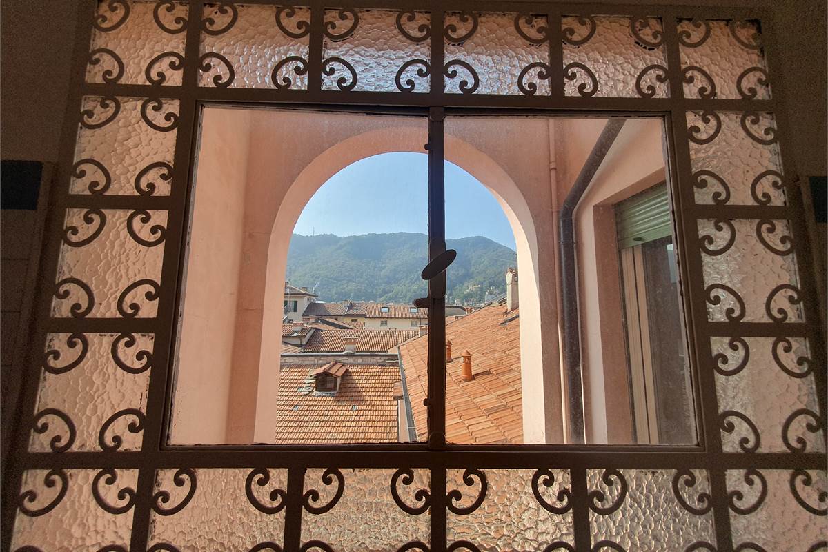 FAVOLOSO QUADRILOCALE CON VISTA DUOMO