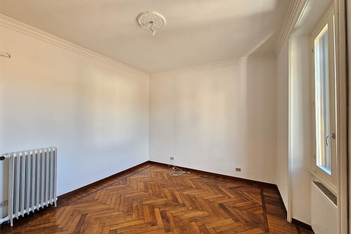 FAVOLOSO QUADRILOCALE CON VISTA DUOMO