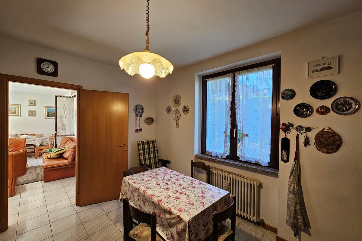 BELLISSIMA VILLA CON GIARDINO