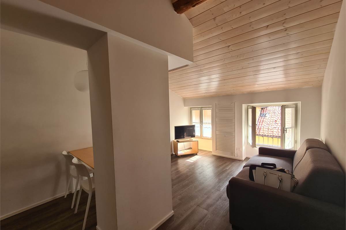 SPLENDIDO BILOCALE IN CENTRO STORICO