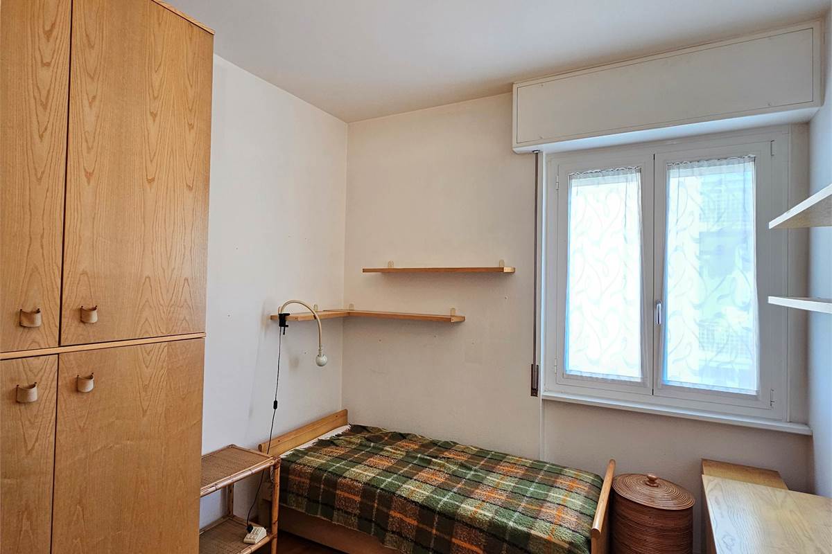 GRANDE TRILOCALE CON BALCONE