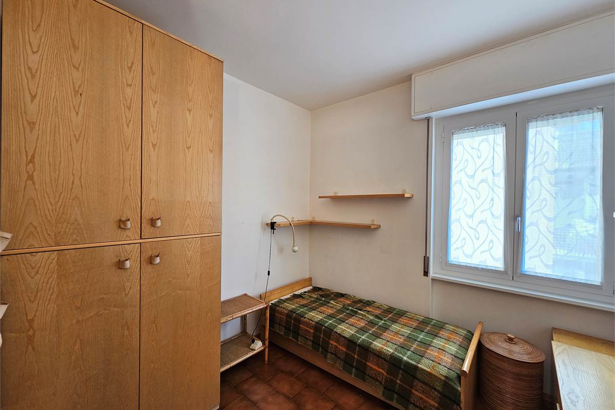 GRANDE TRILOCALE CON BALCONE