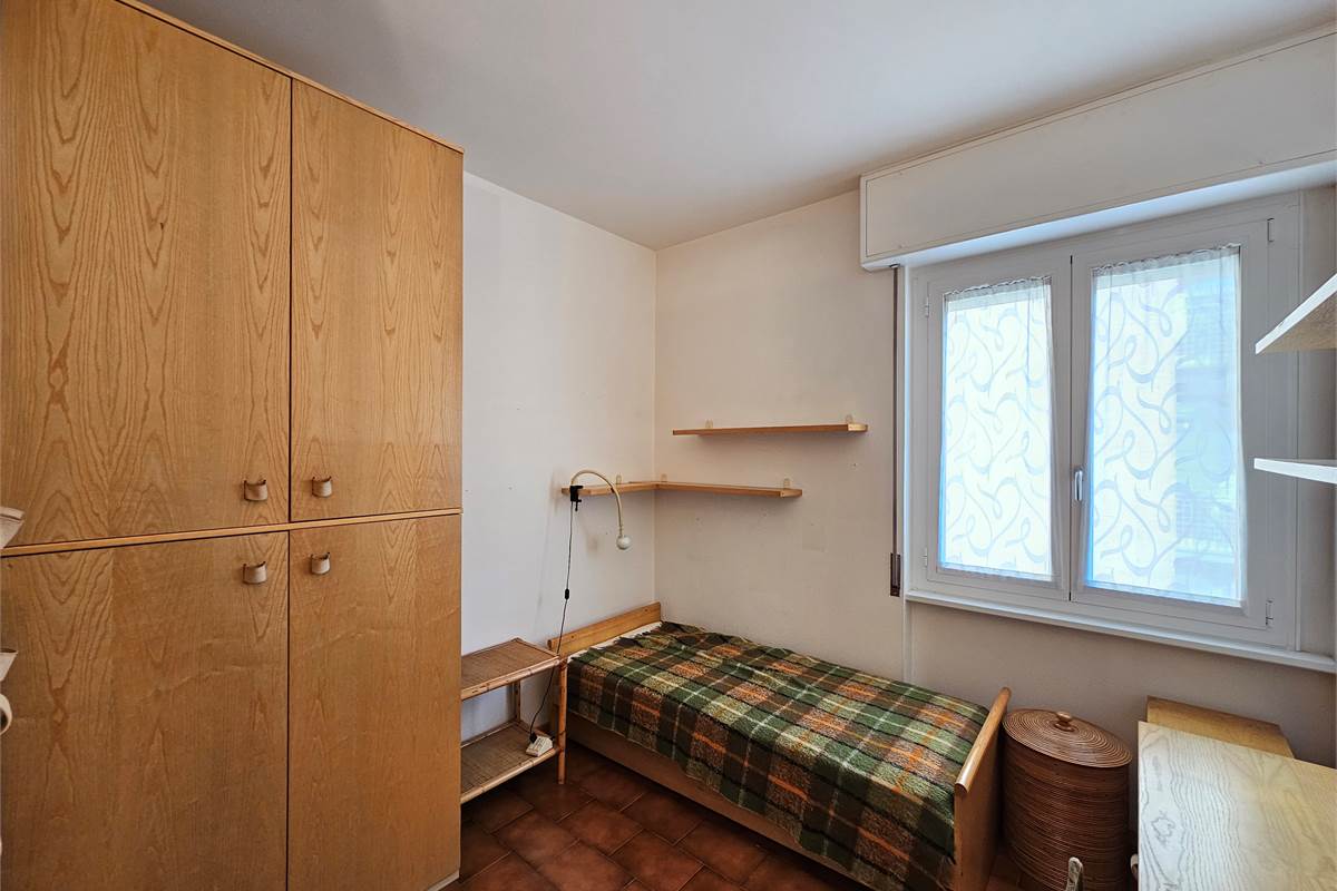 GRANDE TRILOCALE CON BALCONE