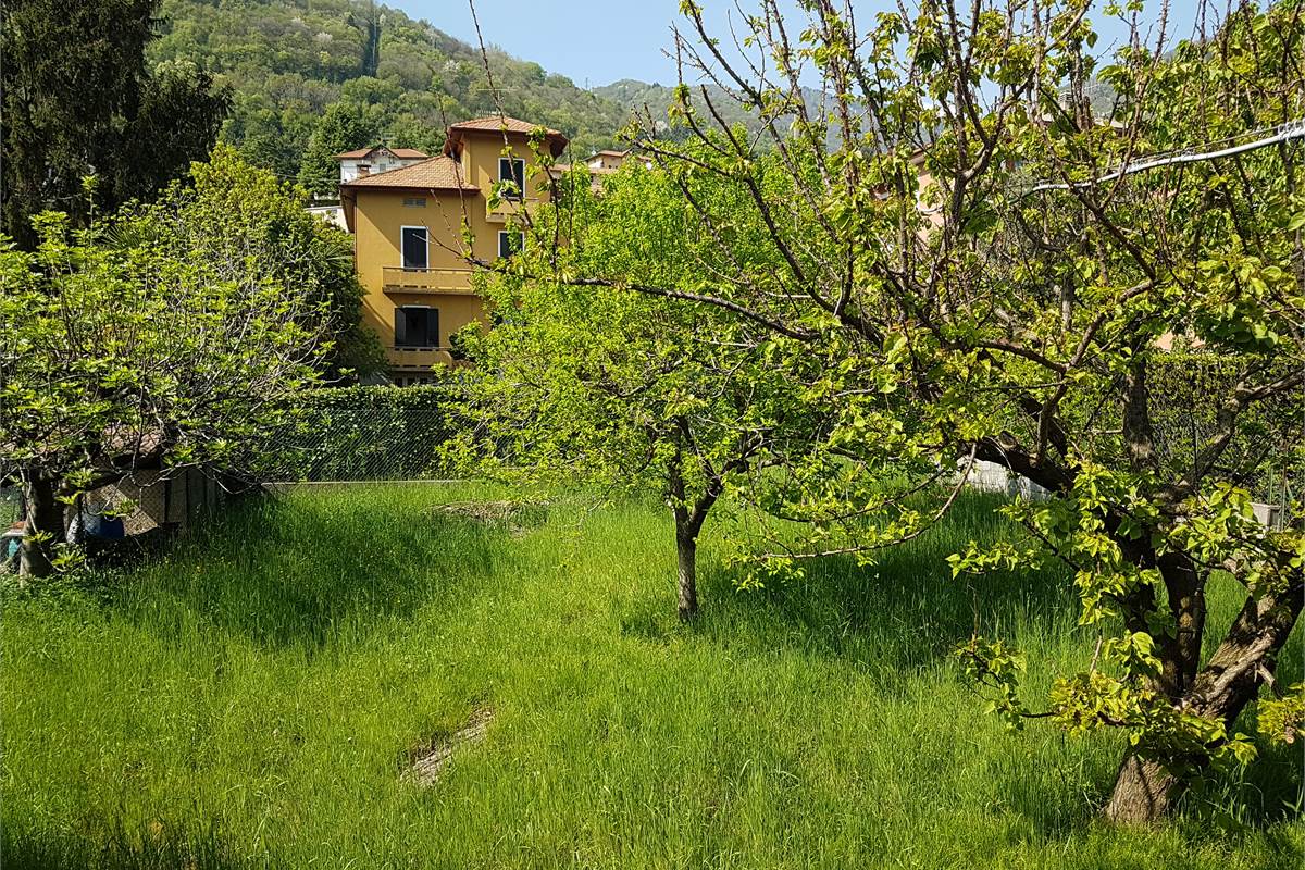 BELLISSIMO BILOCALE CON BALCONE A CERNOBBIO