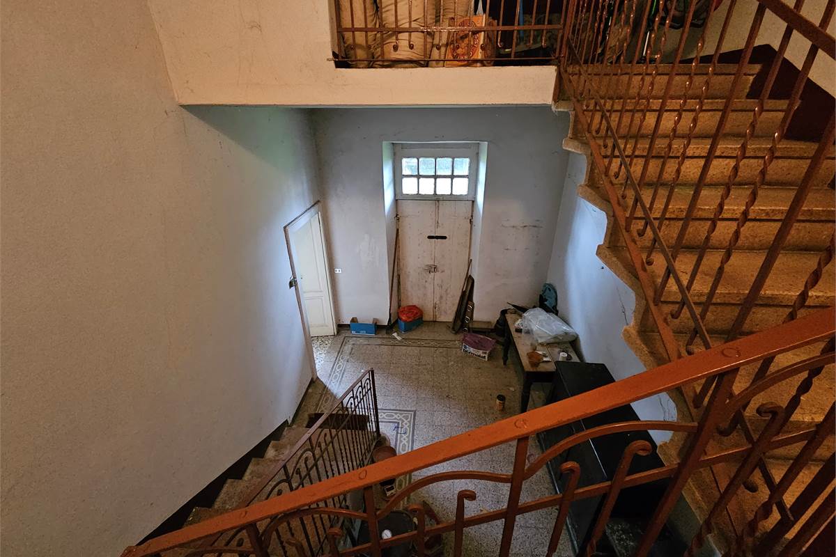 PORZIONE DI CASA INDIPENDENTE A CASORATE SEMPIONE