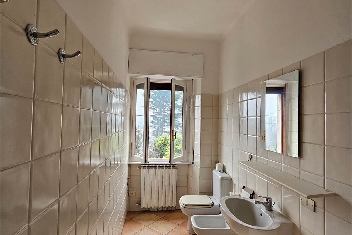 BELLISSIMO BILOCALE CON BALCONE