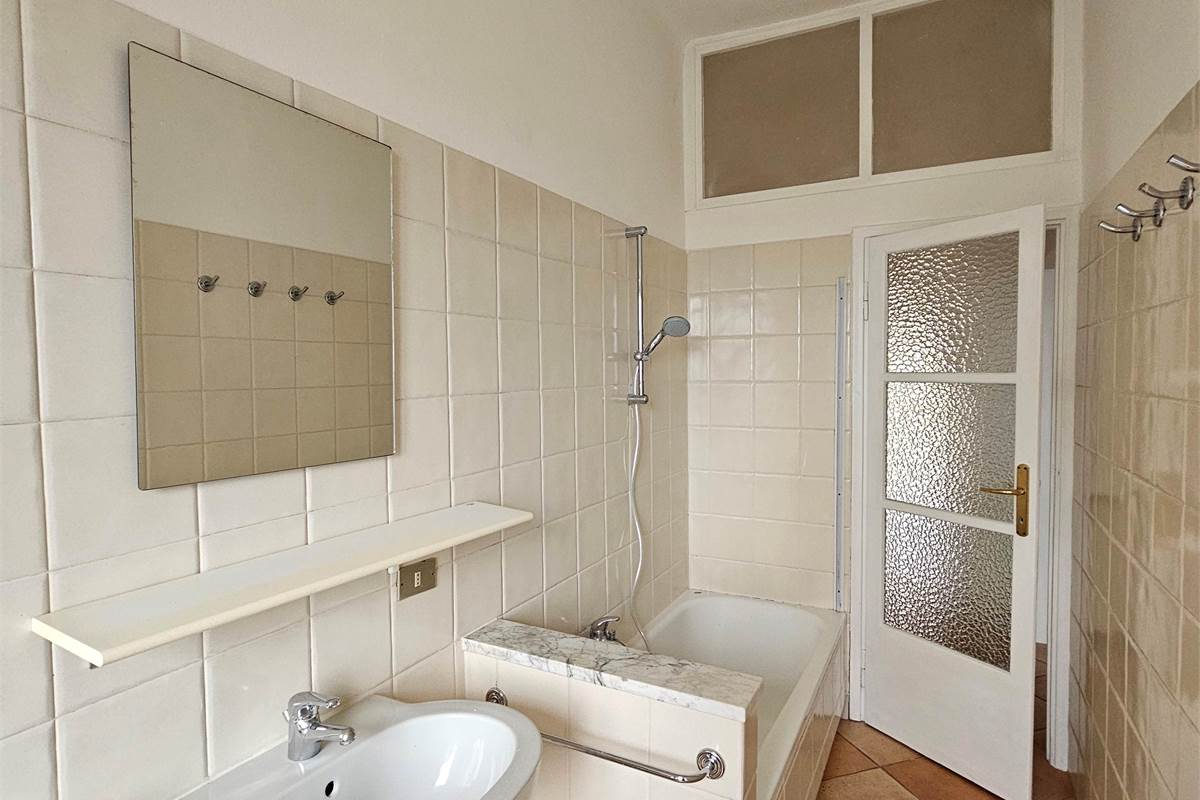 BELLISSIMO BILOCALE CON BALCONE