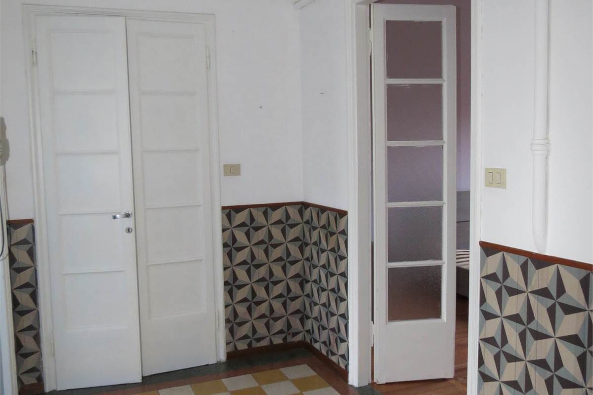 BILOCALE COMPLETAMENTE ARREDATO A VARESE