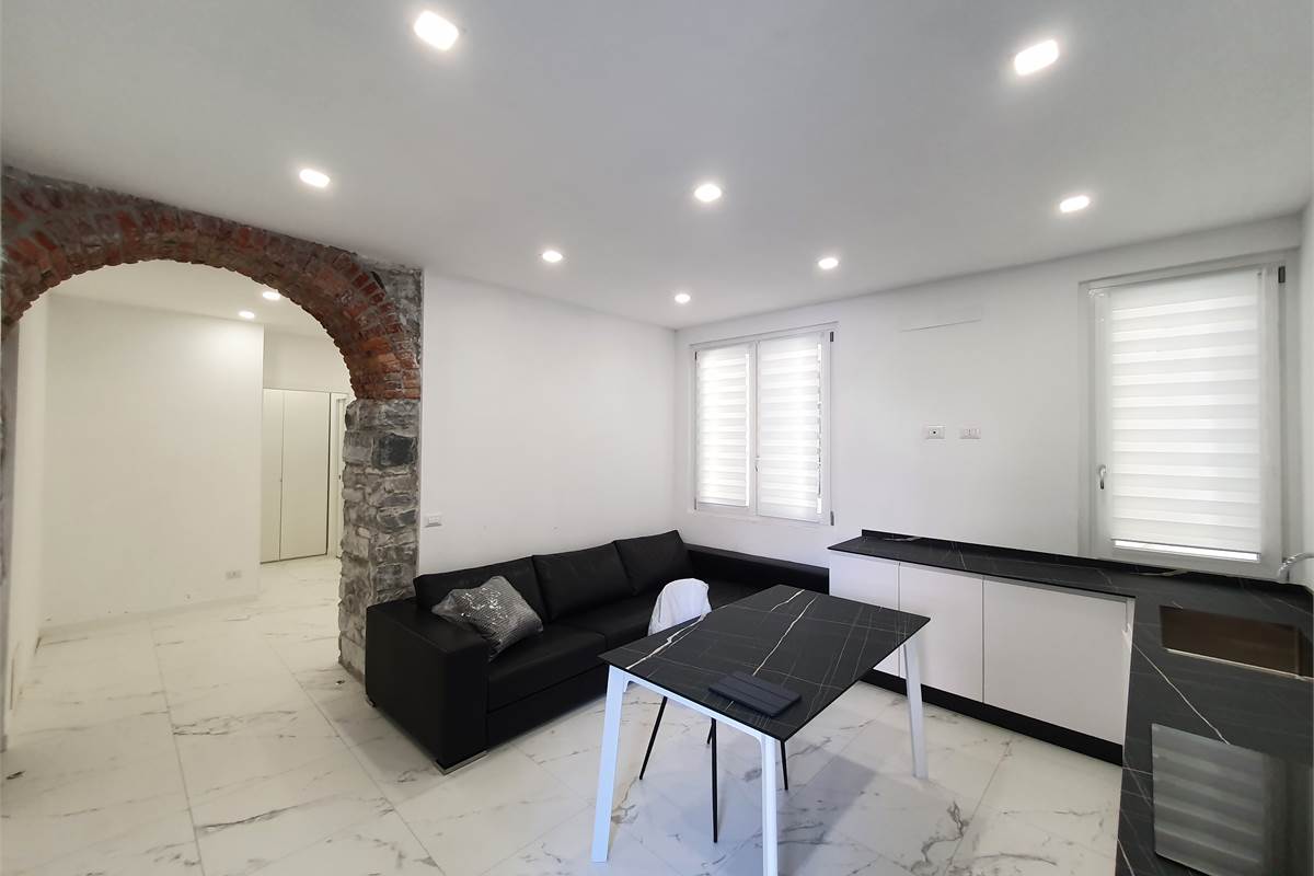 SPLENDIDO BILOCALE ARREDATO A NUOVO