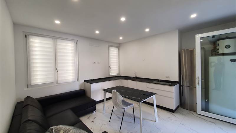 SPLENDIDO BILOCALE ARREDATO A NUOVO