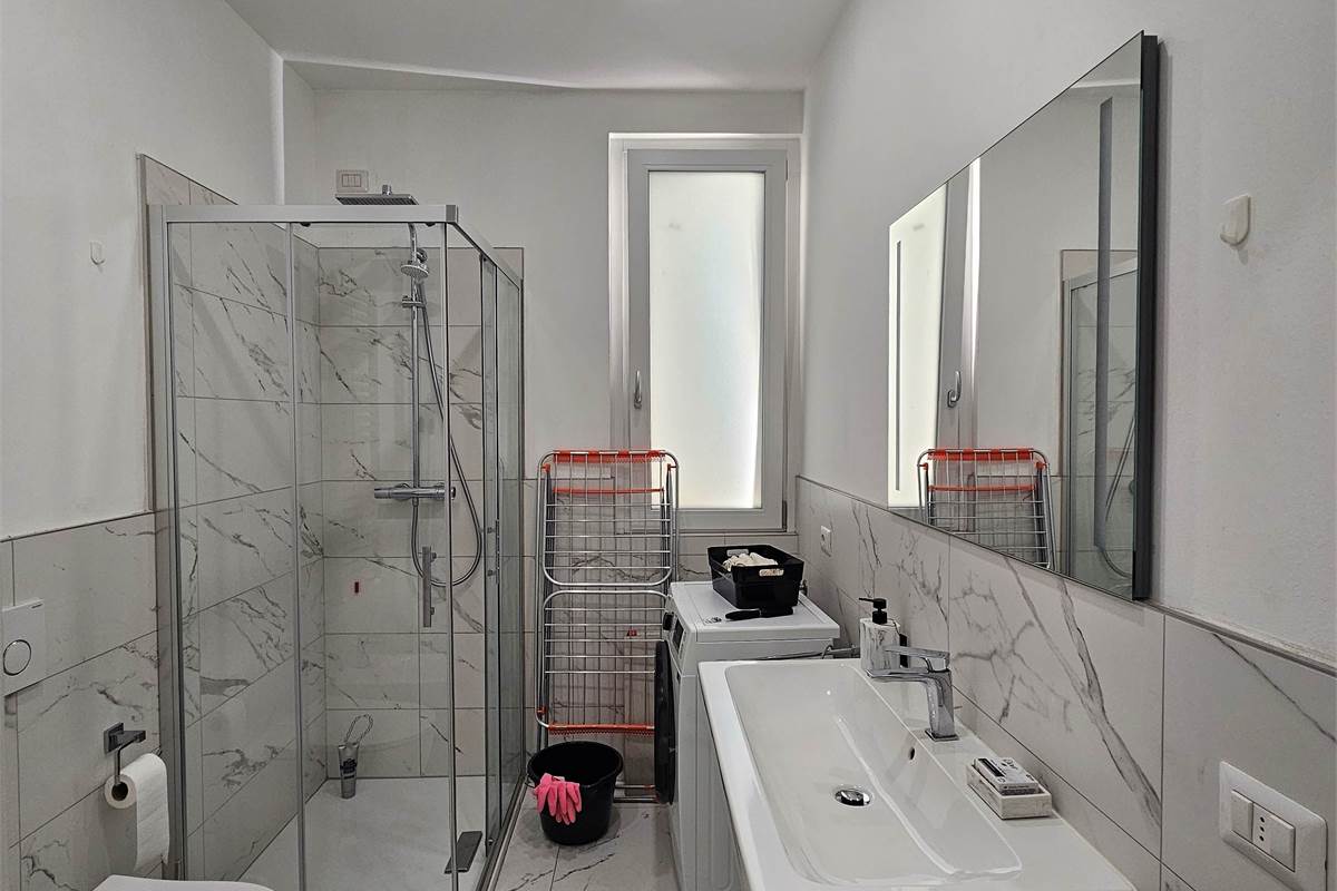 SPLENDIDO BILOCALE ARREDATO A NUOVO