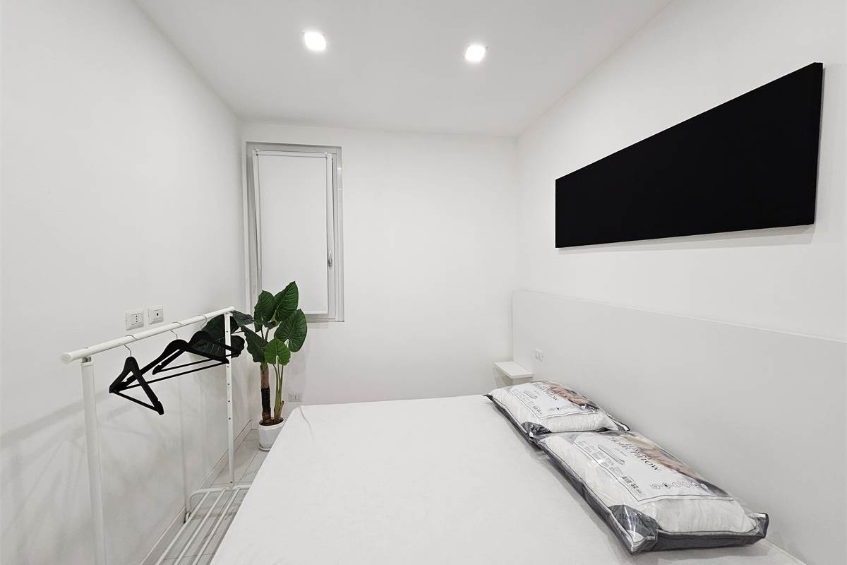 SPLENDIDO BILOCALE ARREDATO A NUOVO