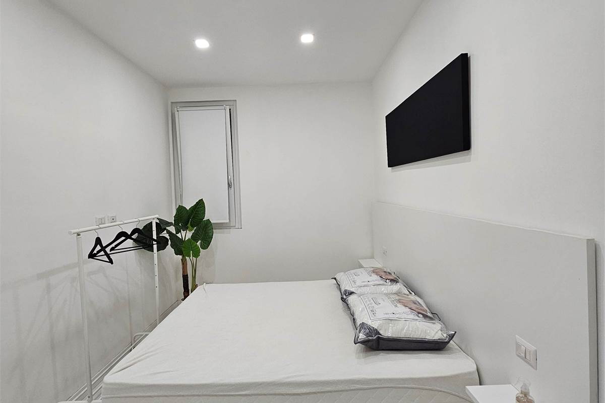 SPLENDIDO BILOCALE ARREDATO A NUOVO