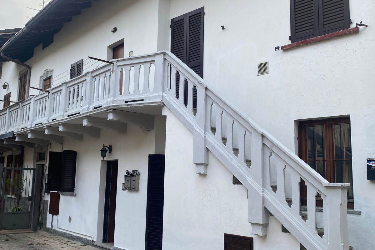 GRAZIOSO BILOCALE A GURONE