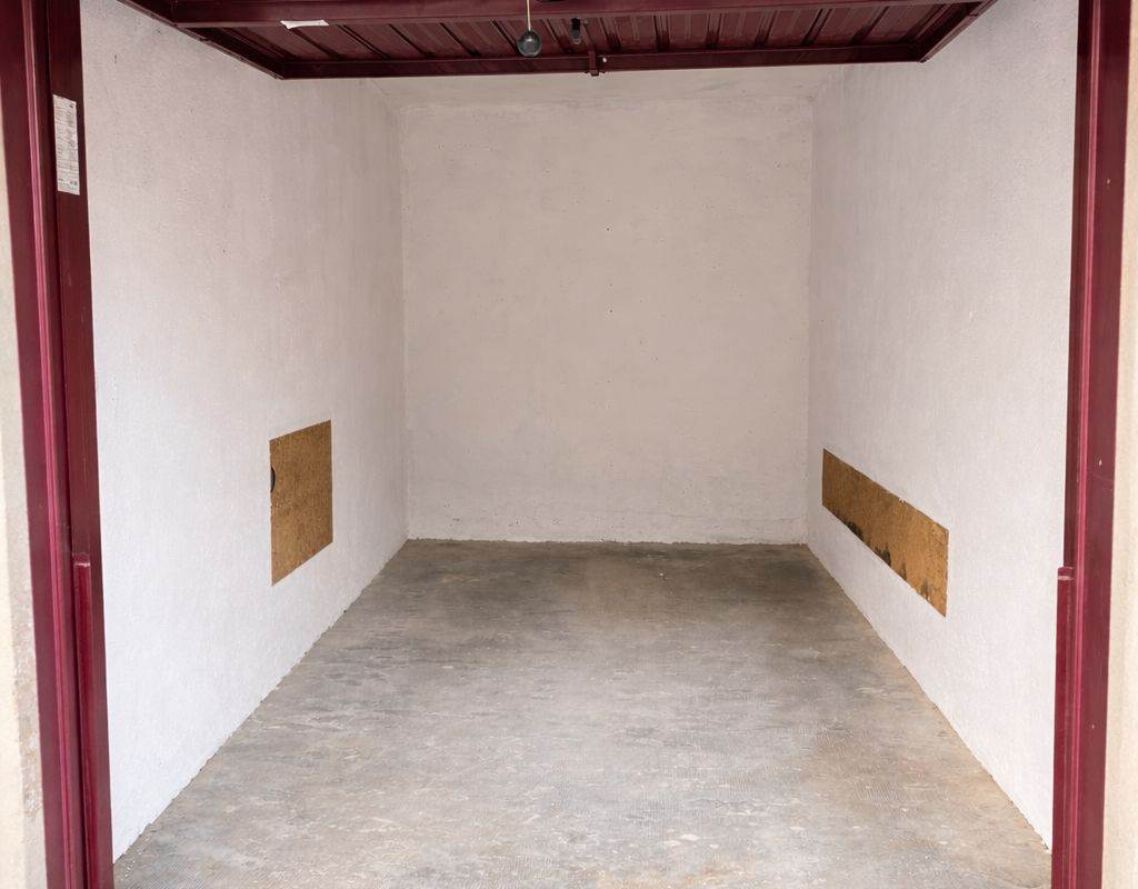 OTTIMO BILOCALE CON BALCONE E BOX