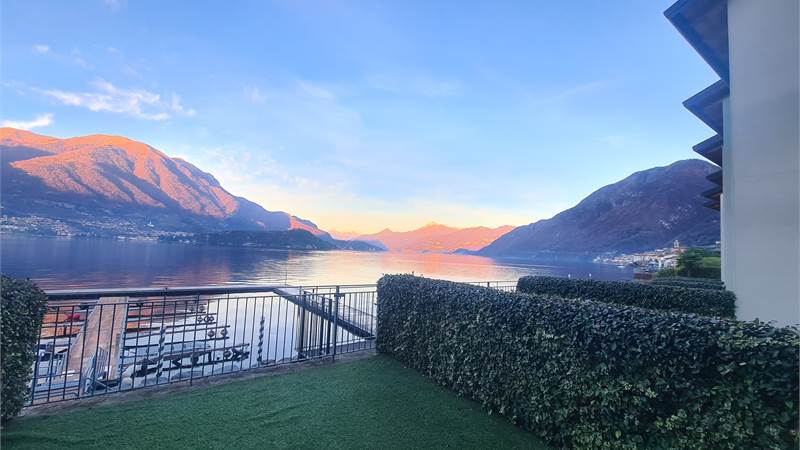 Villa Fronte Lago con Giardino e Piscina – Bellagio Lake Resort