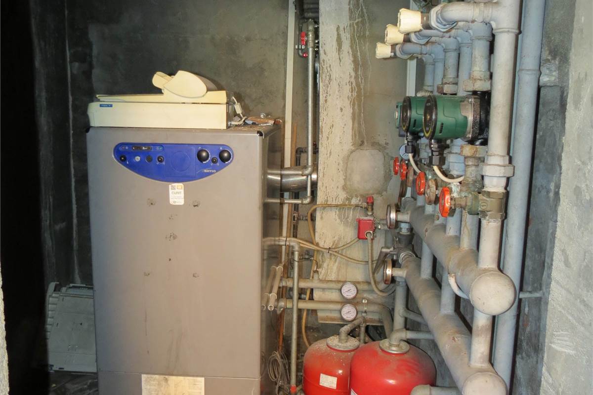 IMMOBILE INDIPENDENTE CON VISTA LAGO