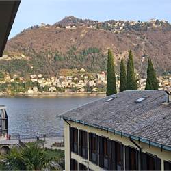 SPLENDIDO BILOCALE CON VISTA LAGO
