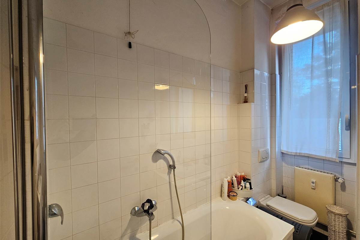 SPLENDIDO BILOCALE CON VISTA LAGO