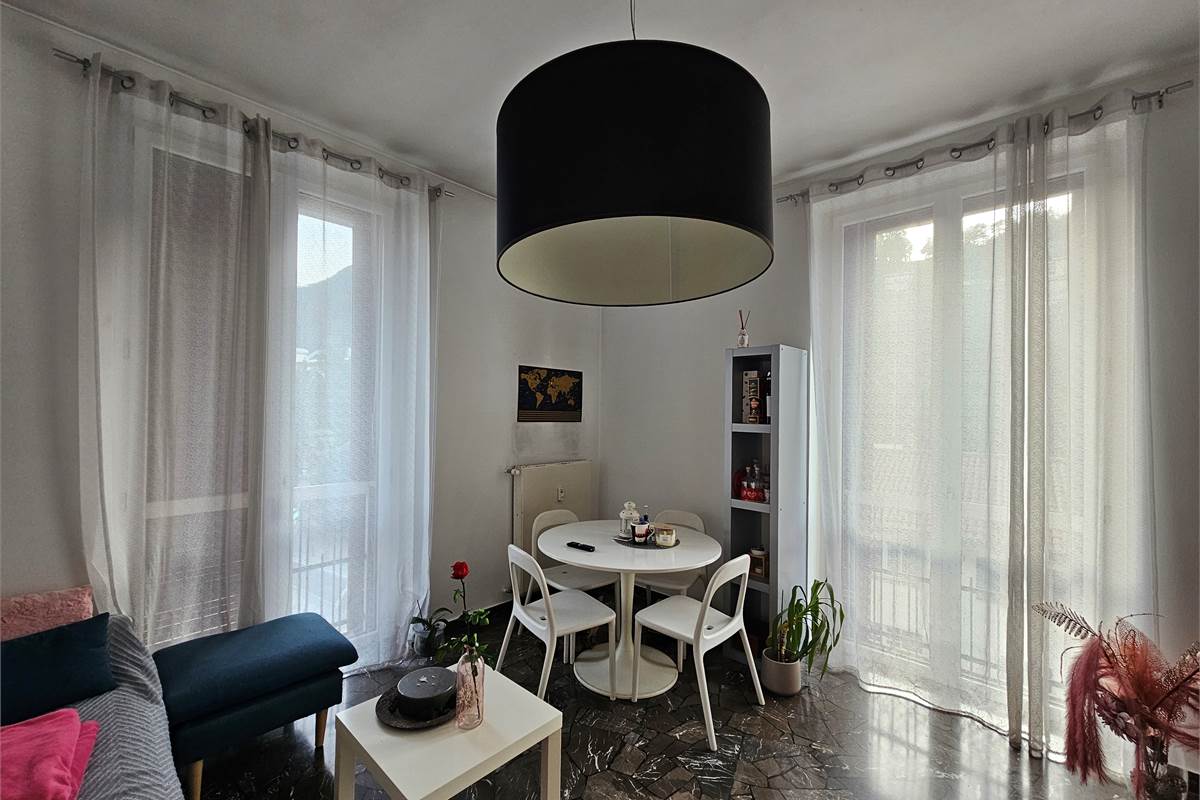 SPLENDIDO BILOCALE CON VISTA LAGO