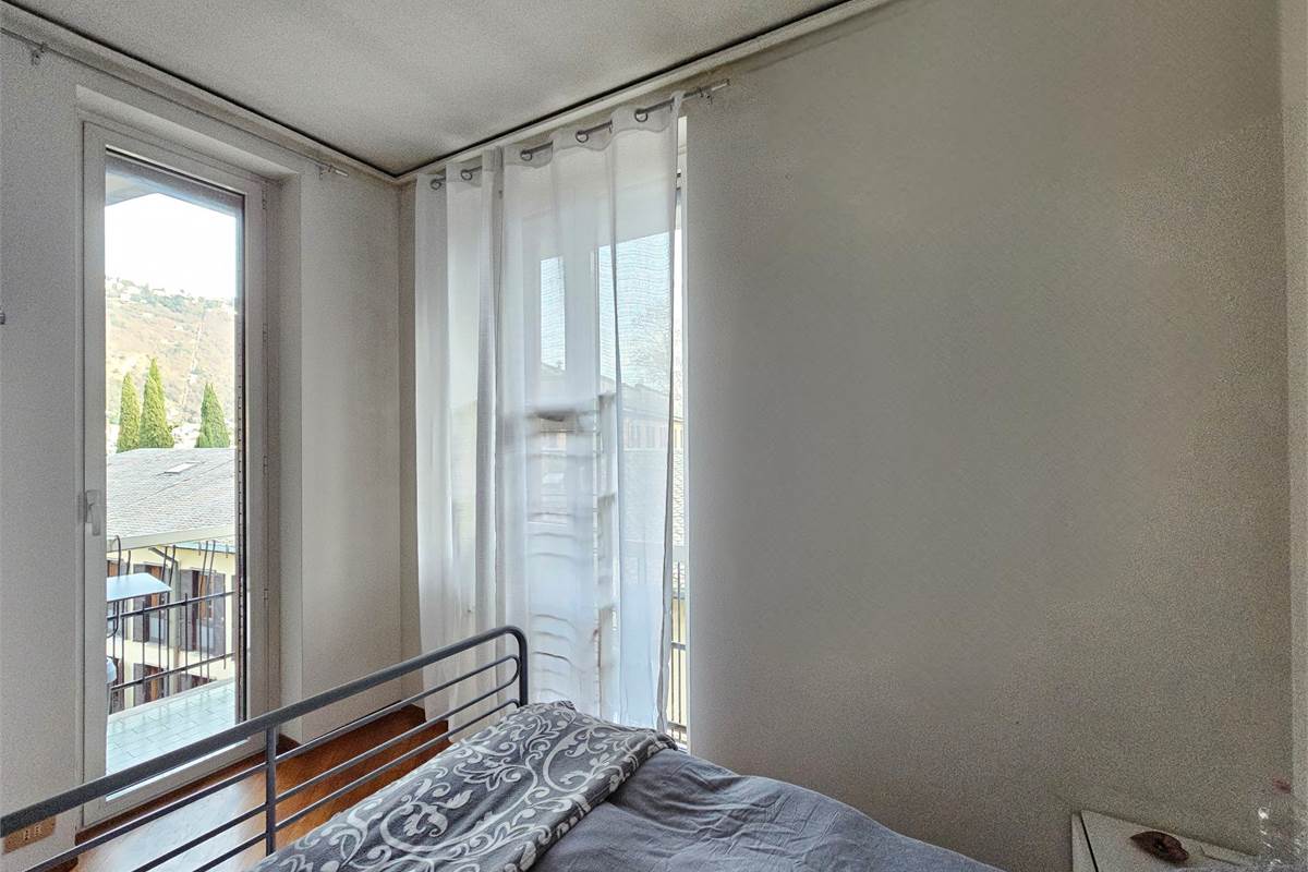 SPLENDIDO BILOCALE CON VISTA LAGO