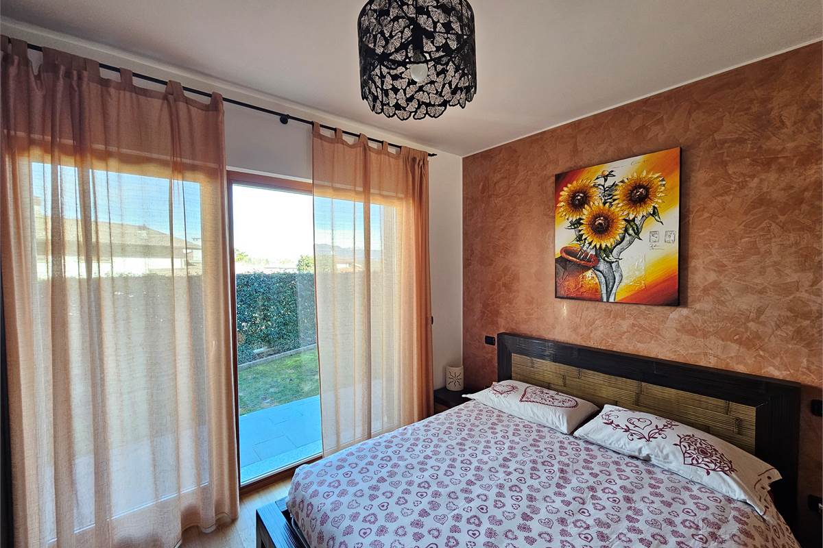 OTTIMO TRILOCALE CON GIARDINO