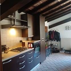 OTTIMO BILOCALE IN COMO CON BOX E TERRAZZO