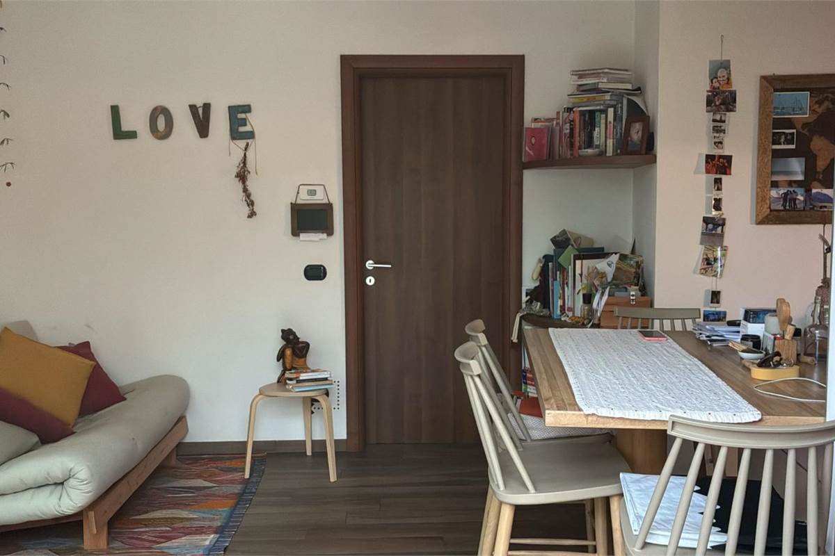 CASA INDIPENDENTE CON VISTA LAGO