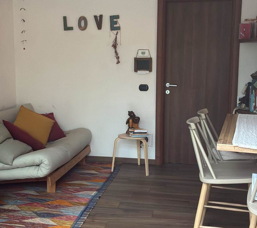 CASA INDIPENDENTE CON VISTA LAGO