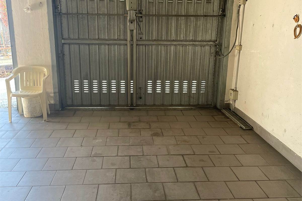 CASA INDIPENDENTE CON VISTA LAGO