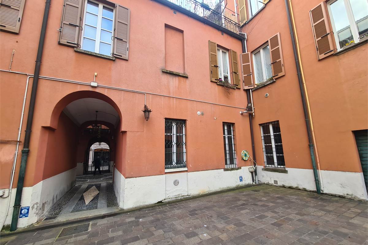 OTTIMO BILOCALE IN CENTRO STORICO