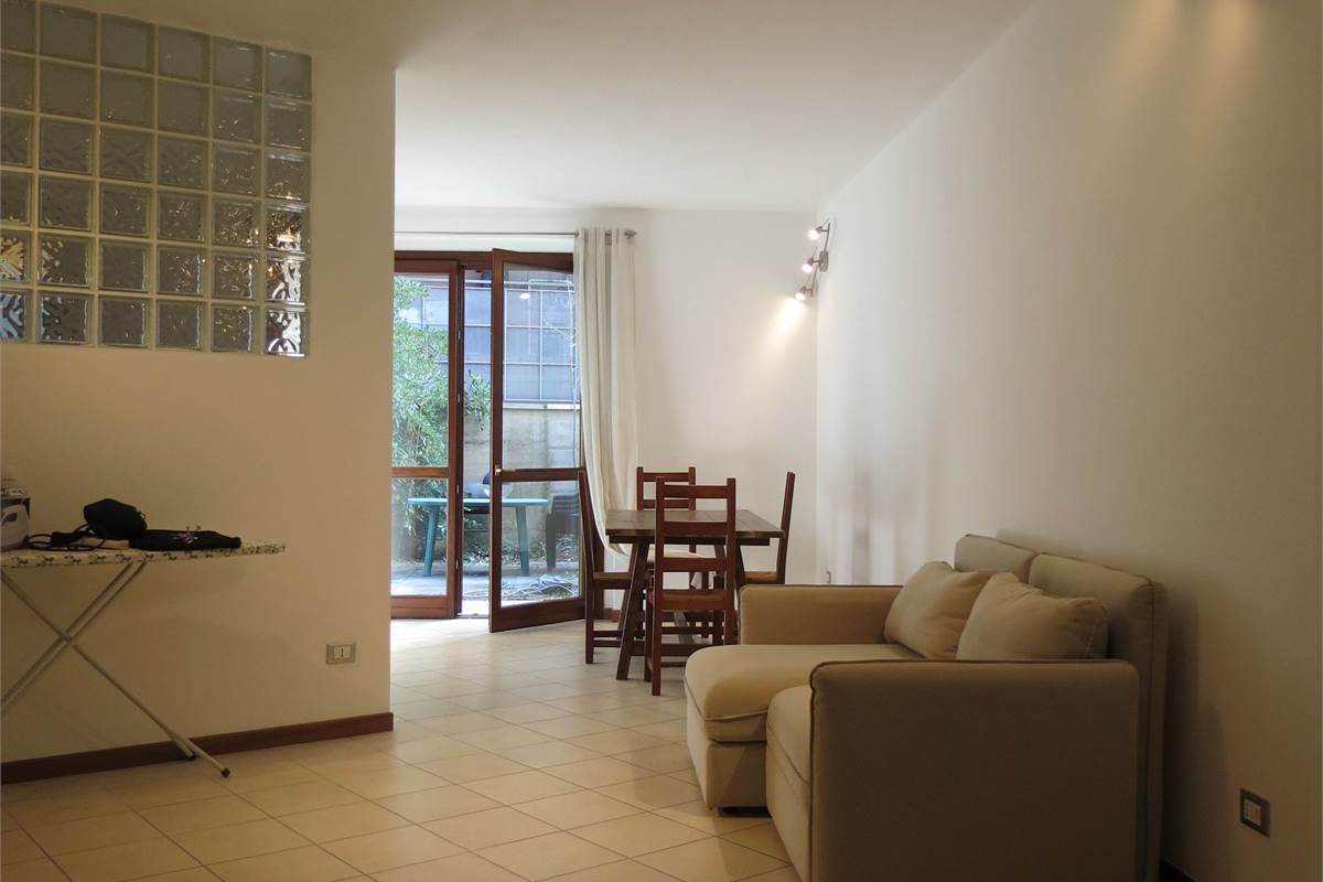 FAVOLOSO BILOCALE CON GIARDINO